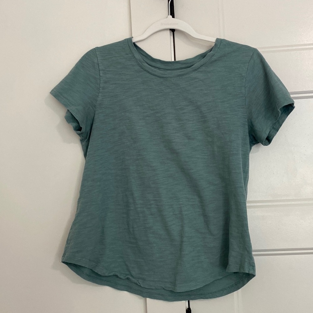 Women’s Old Navy greenish blue t-shirt
